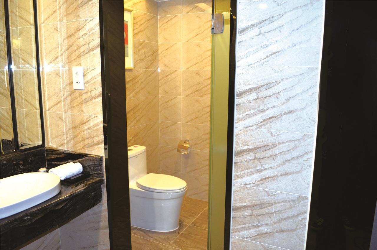 Manhatton Hotel Zhuhai Eksteriør billede