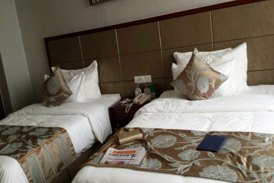 Manhatton Hotel Zhuhai Eksteriør billede